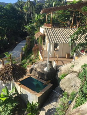 PAIRadise Seaview Bungalow